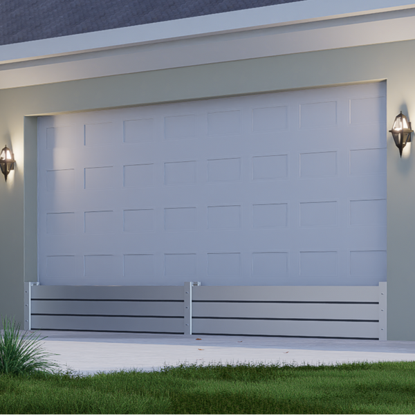 Double Garage / Opening up to 18 feet